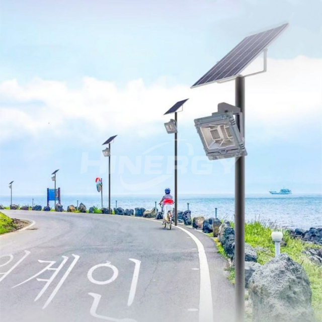 Las mejores luces de inundación con energía solar para exteriores | Luces de inundación LED exteriores solares mejor valoradas para exteriores 